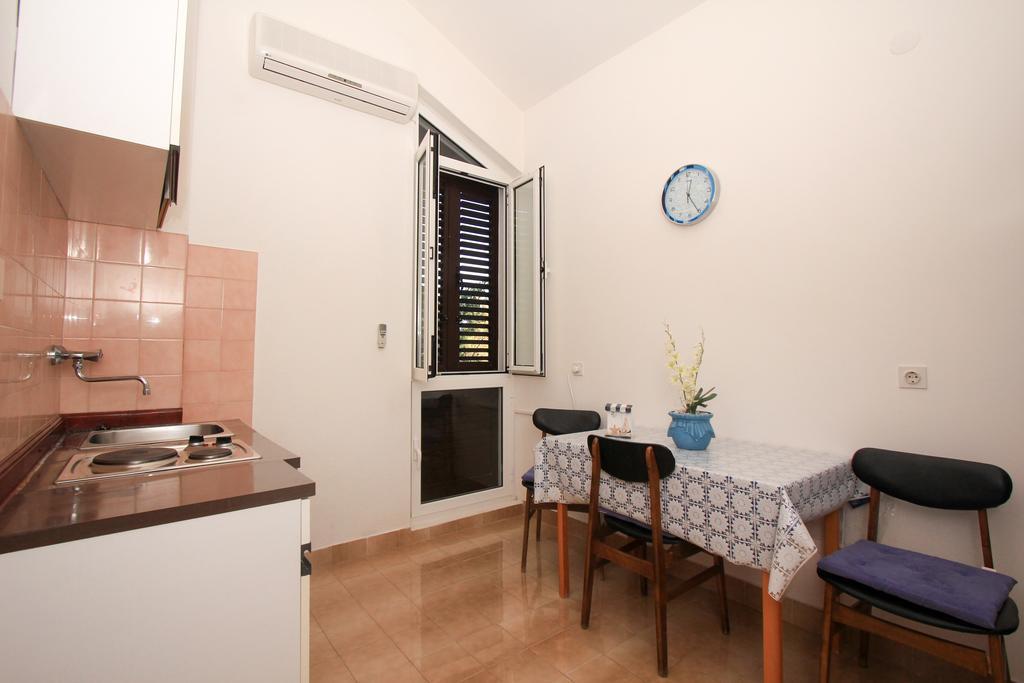 Apartments Lea 프리즈바 객실 사진